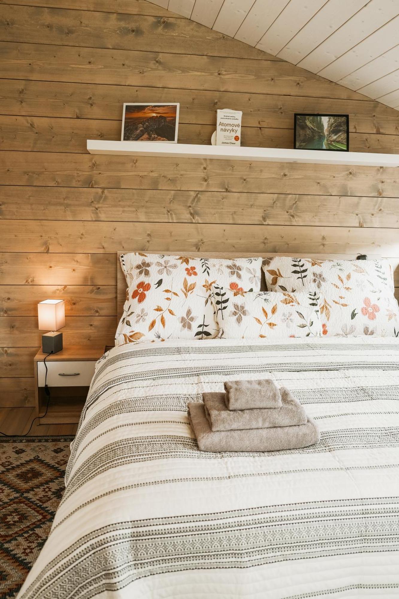 Dream House - Bohemian Homes Horni Podluzi Luaran gambar